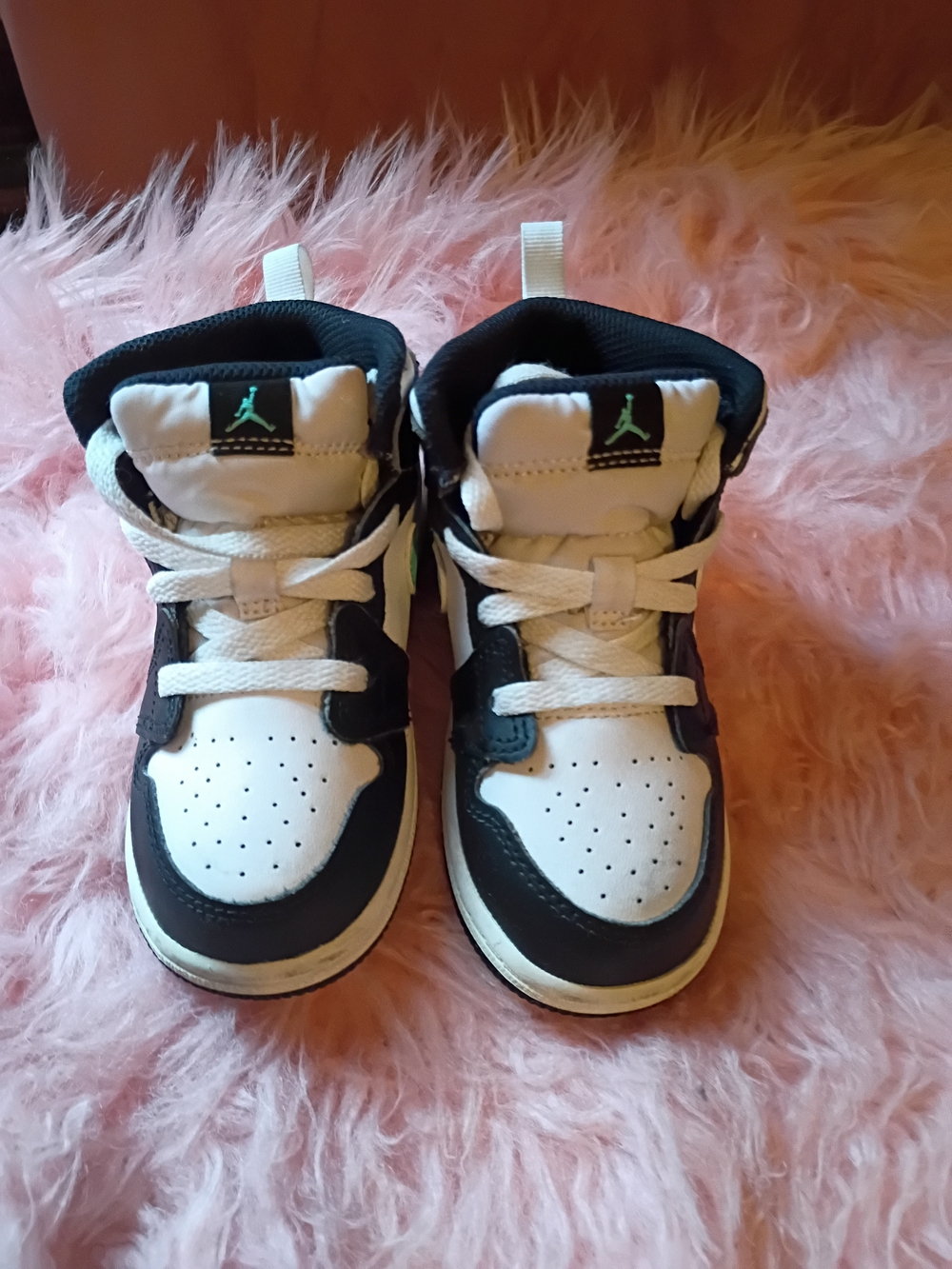 Kids Black & White Jumpman High-Top Sneakers